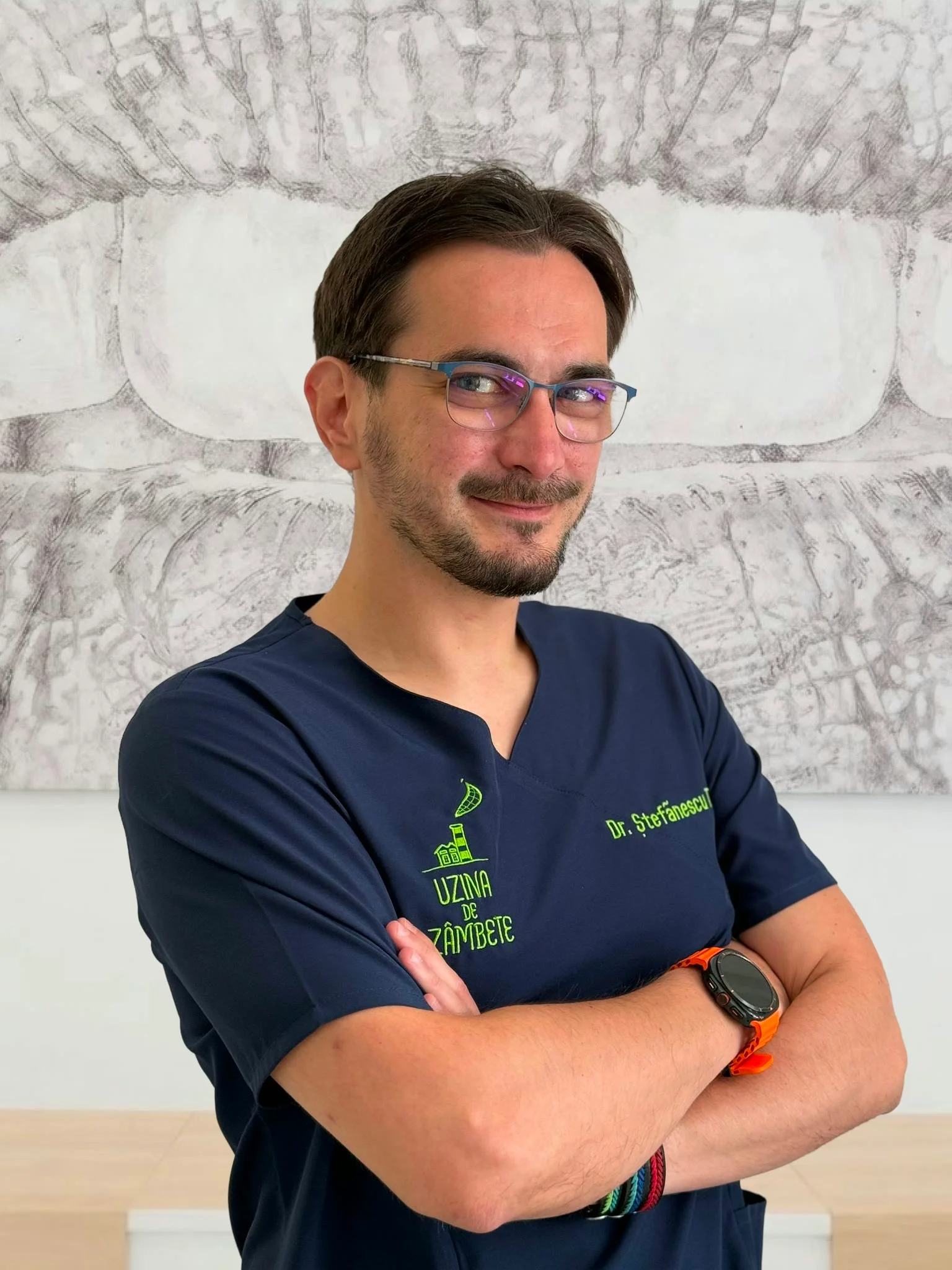 Fotografie Dr. Tiberiu Ștefănescu, Medic Endodonție la Uzina de Zâmbete Iași